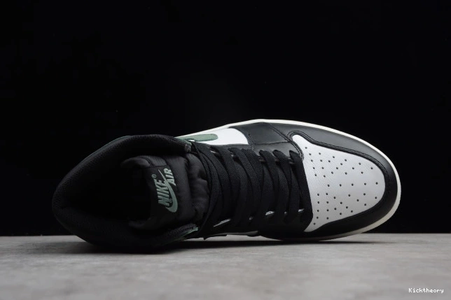 Kick Theory Air Clay OG Retro 555088-135 Jordan High Green 1 0724